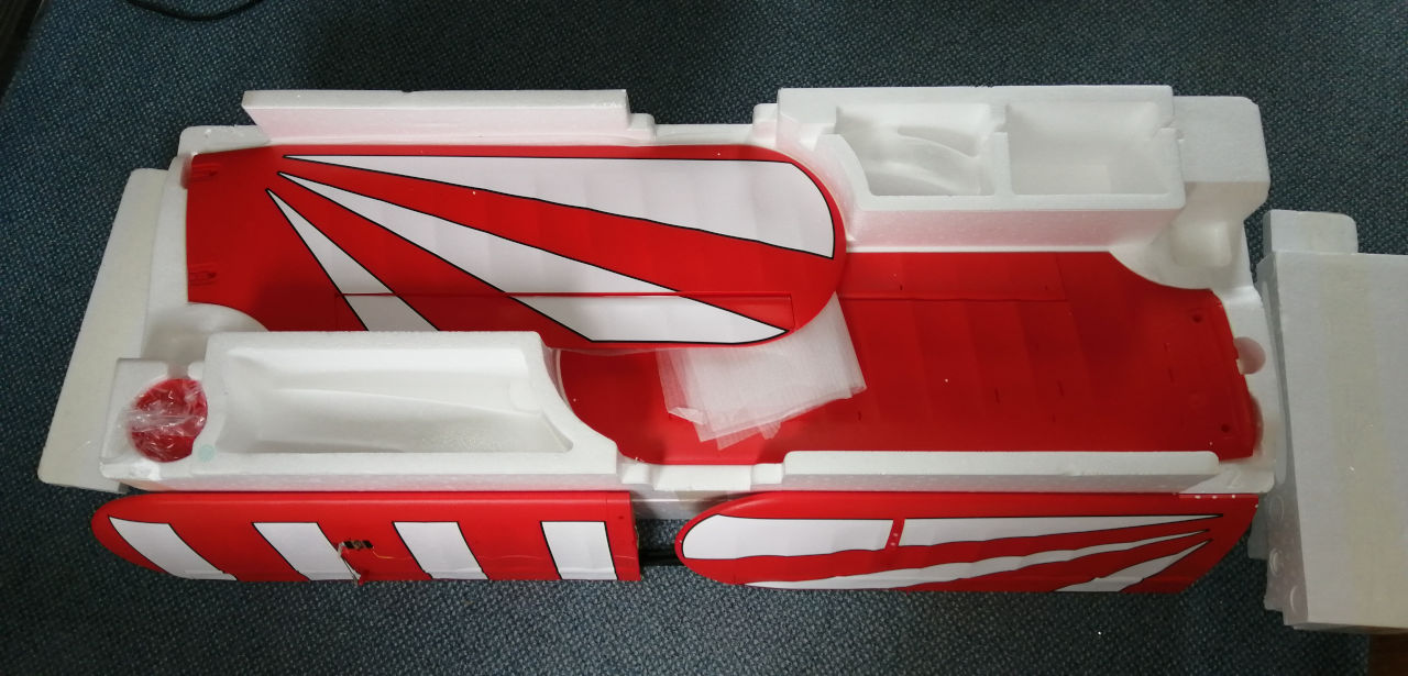 FMS Pitts V2 - Flächen auspacken